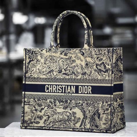 dior book tote counterfeit